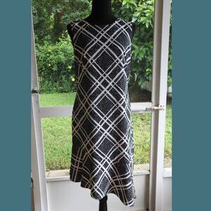 White House Black Market Dress size 4